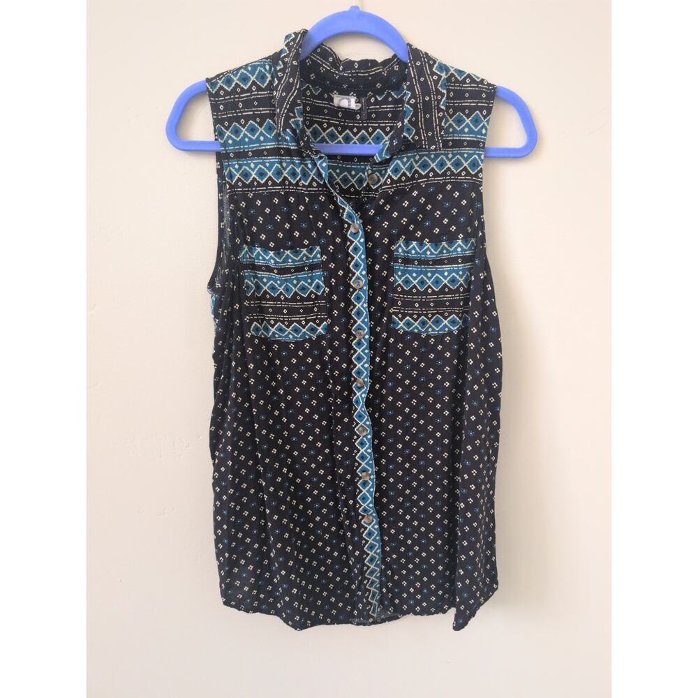 Anthropologie Akemi + Kin Ira Tribal Print Tunic Top in Black Blue size M